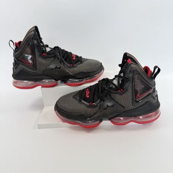 Nike LeBron 19 Bred Black/University Red Men\'s Basketball Shoes Size 8.5 main image 10